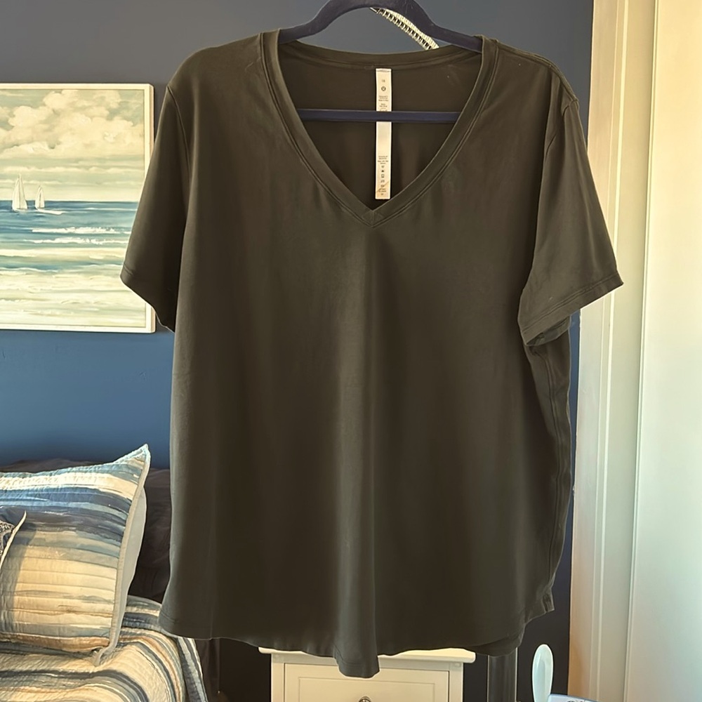 Lululemon Love Tee